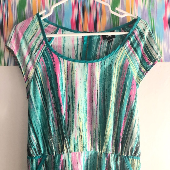 Super fun technicolor dress with pockets - Picture 4 of 7